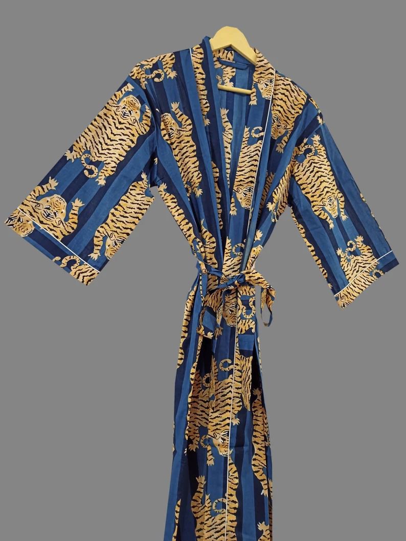 Lightweight Cotton Bathrobes for Ladies by Govind Exports